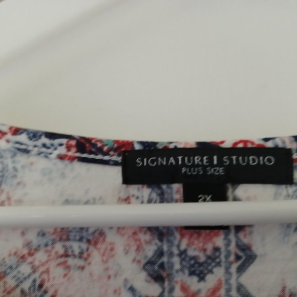 Red, White, and Blue Top - Very Patriotic with a bit of flair - Picture 3 of 5